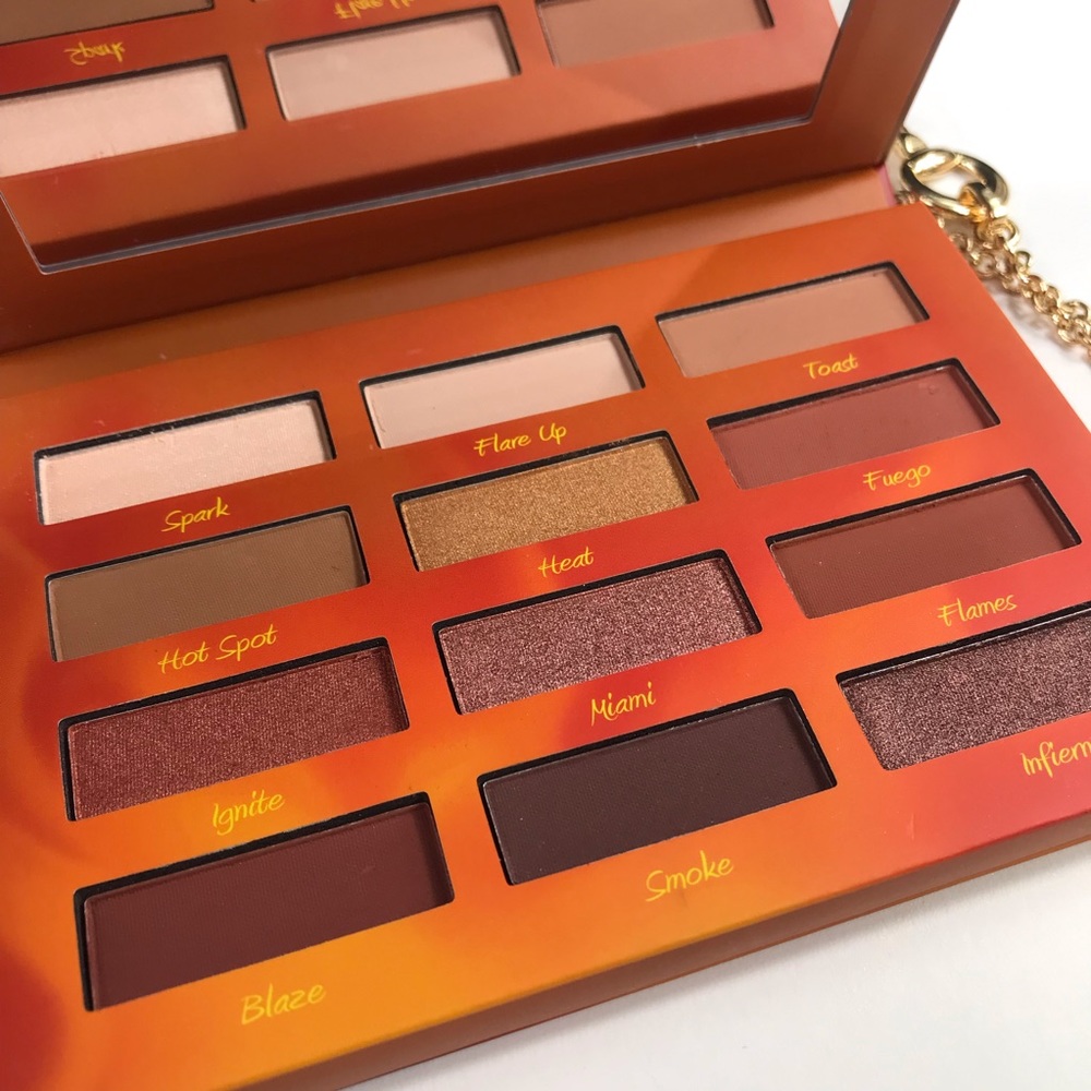 BRAND NEW Hot Fire 🔥 Eyeshadow Palette